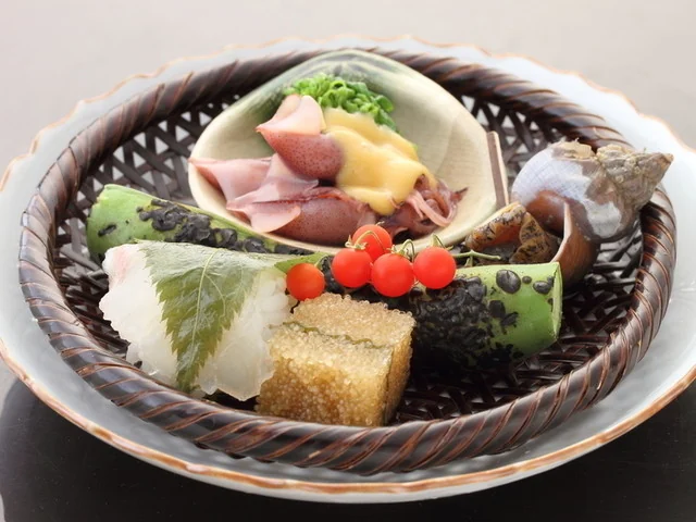 旬の食材の一皿